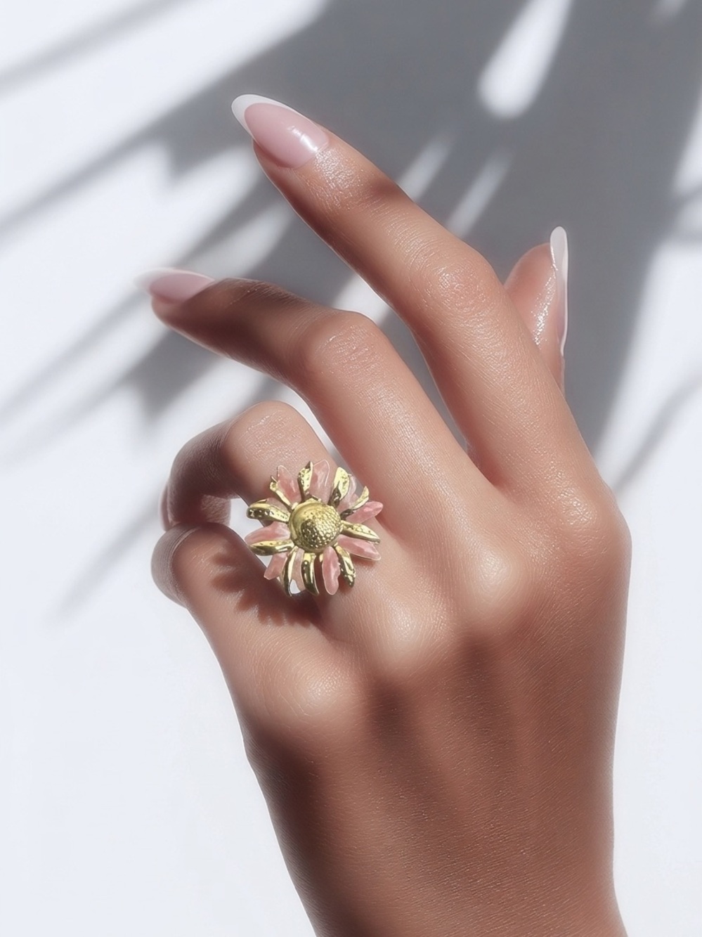 Women’s Gorgeous Pink & Gold Flower Design Statement Adjustable Ring Size 6-9